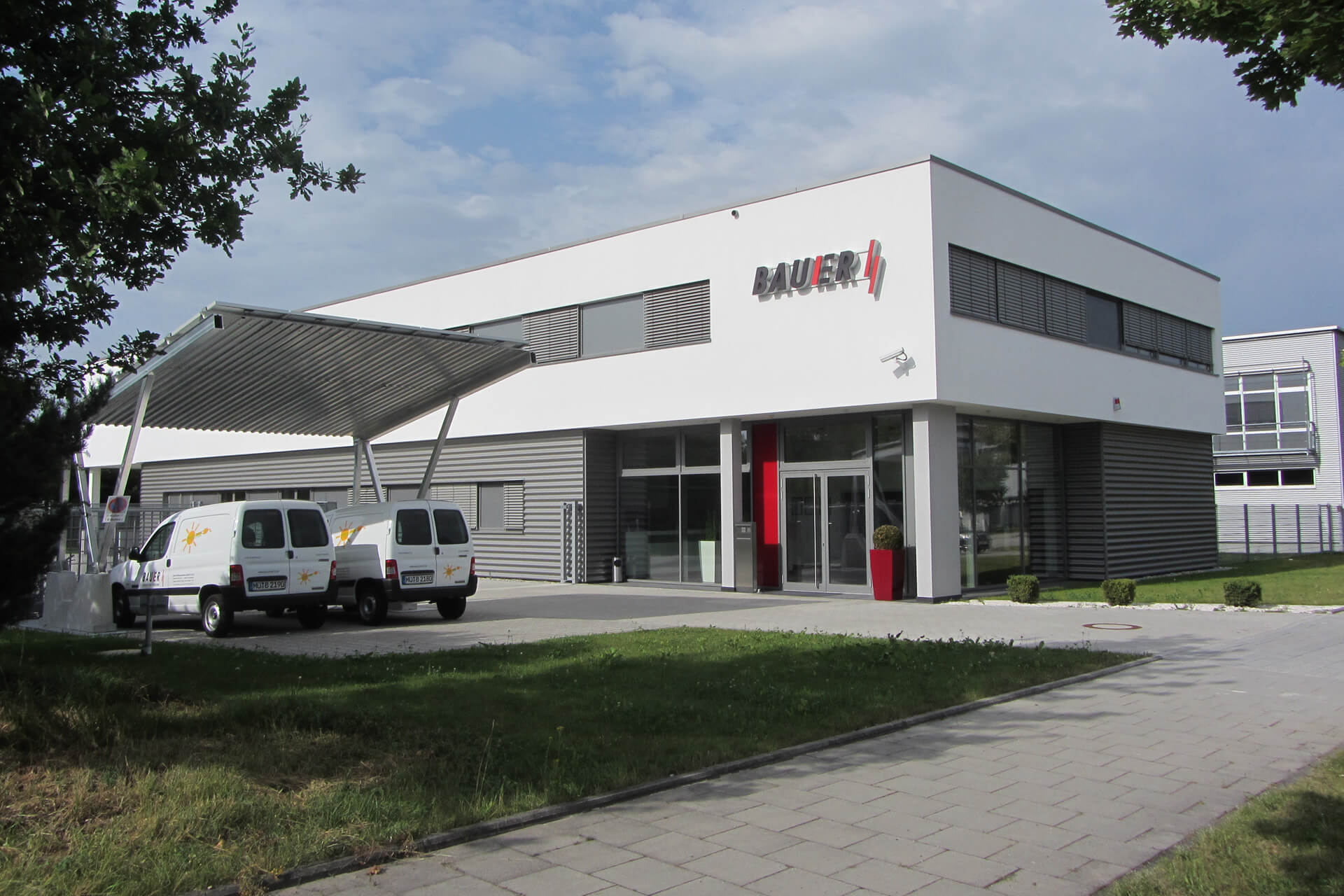 BAUER Elektrounternehmen GmbH & Co KG Mnchen